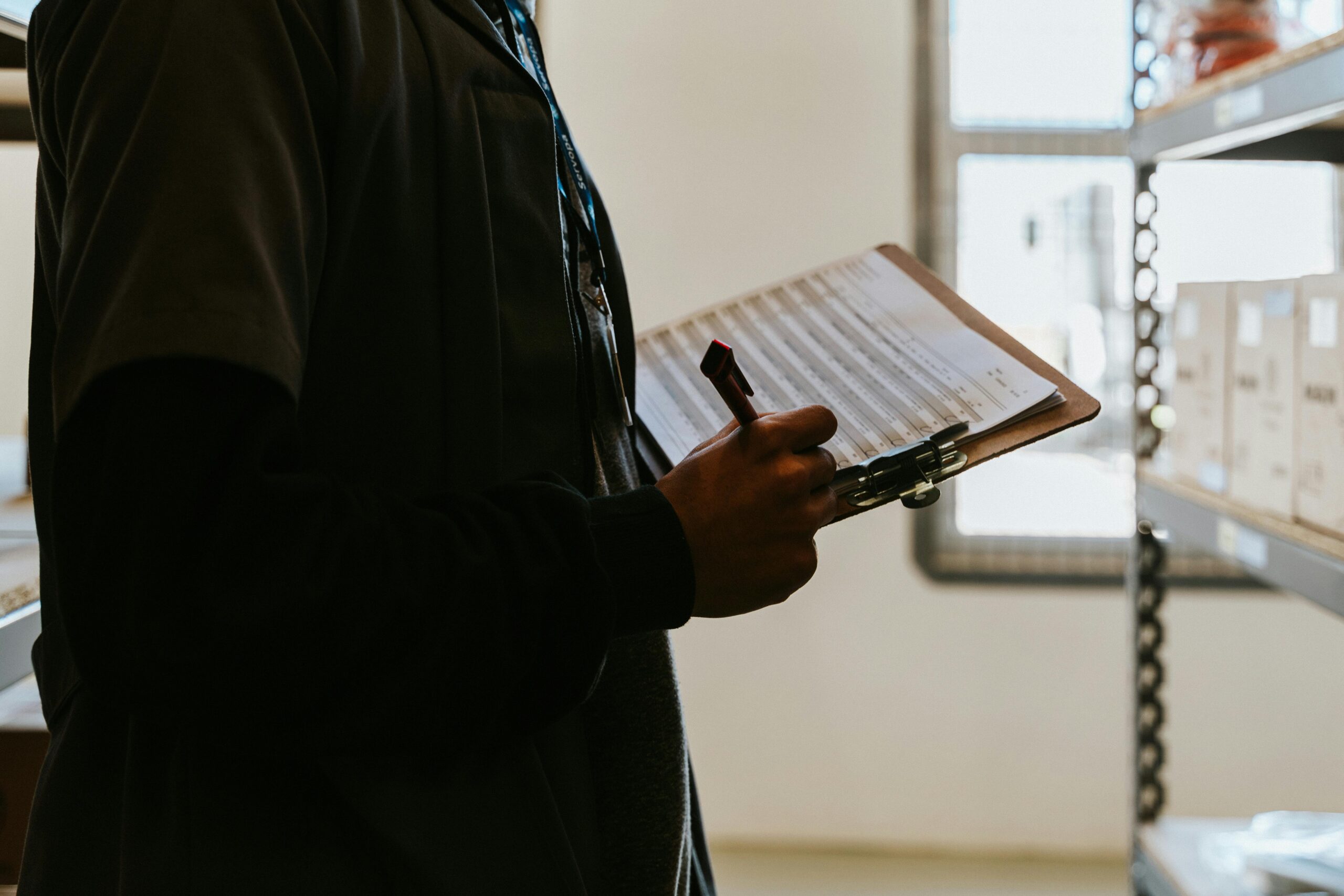 La DGCCRF : Bilan, Enjeux et Perspectives pour Préparer le Concours