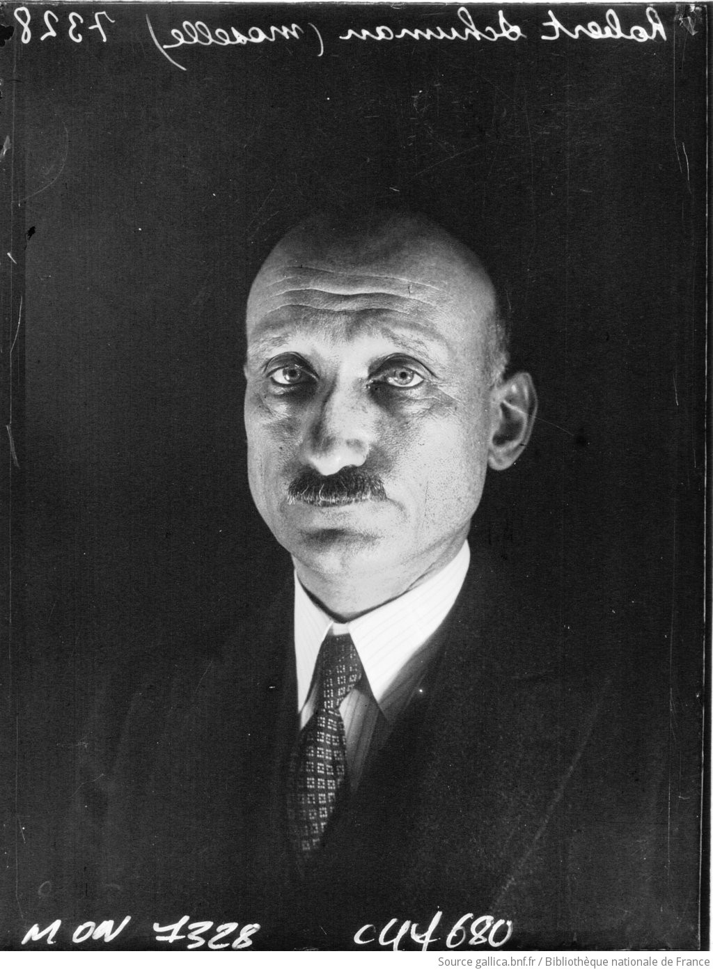 Robert Schuman, président du Conseil et signataire du décret de 1948