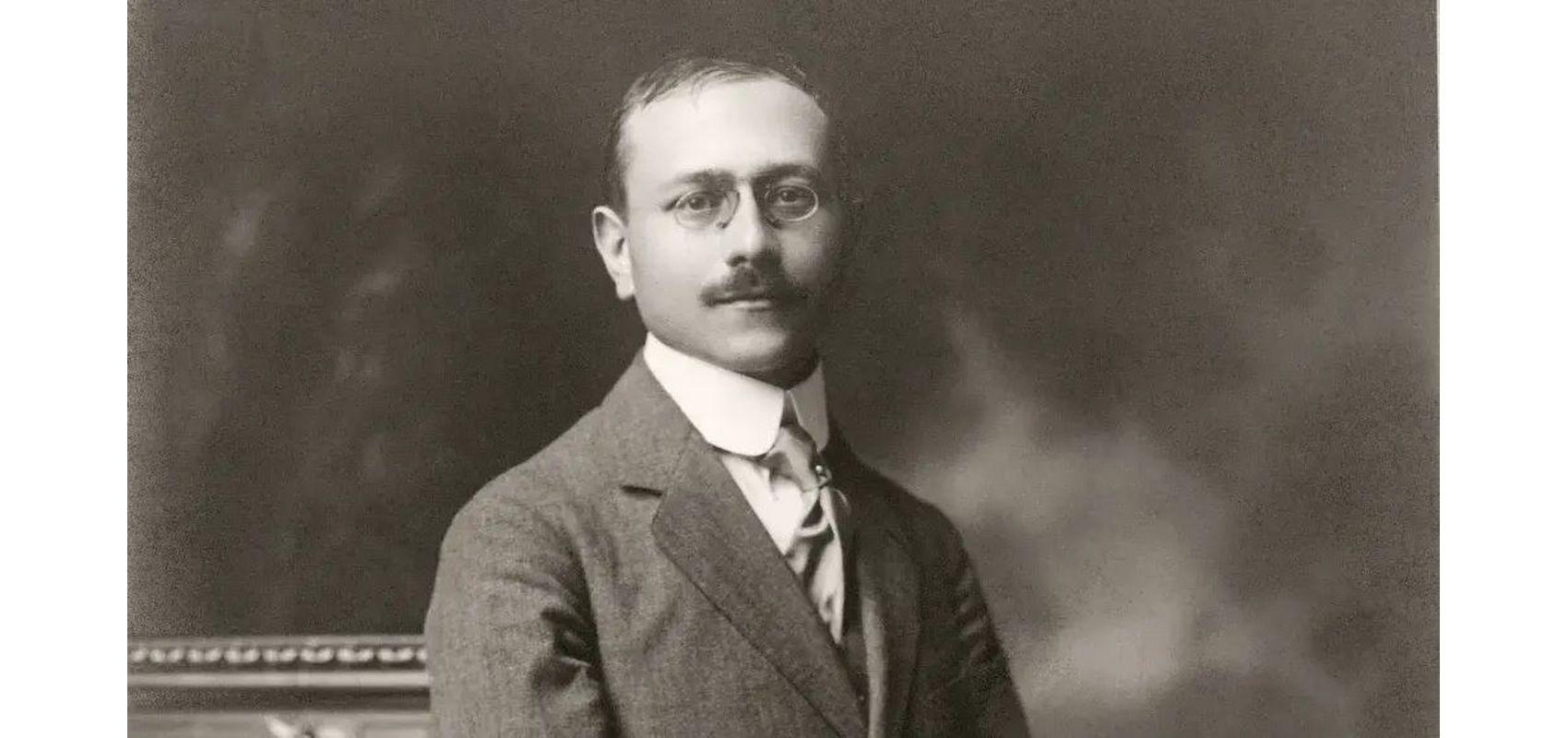 Marc Bloch, évidemment. Source : BNF.